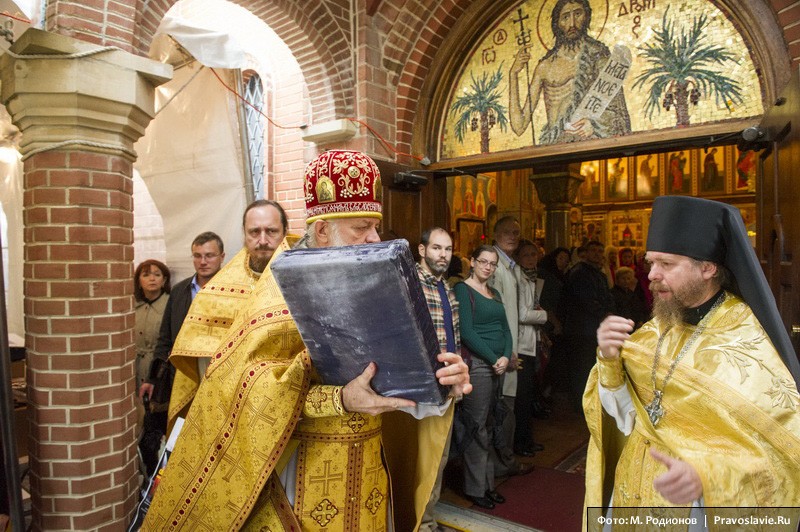 Два православных богослужения в Вашингтоне. Фото: М. Родионов / Православие.Ru