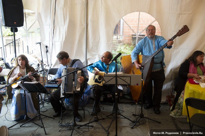 Два православных богослужения в Вашингтоне.  Фото: М. Родионов / Православие.Ru