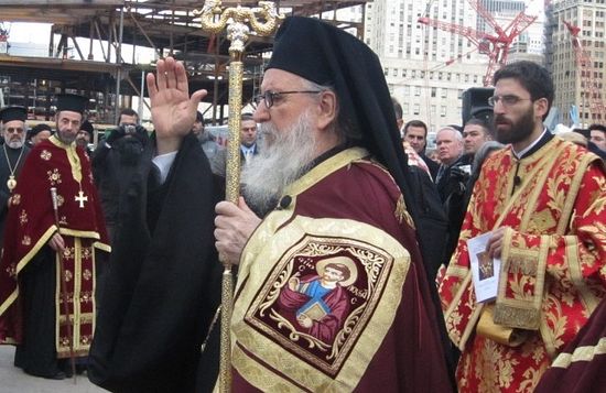 Архиепископ Димитрий. Молебен на месте, где стоял храм святителя Николая. Декабрь 2010