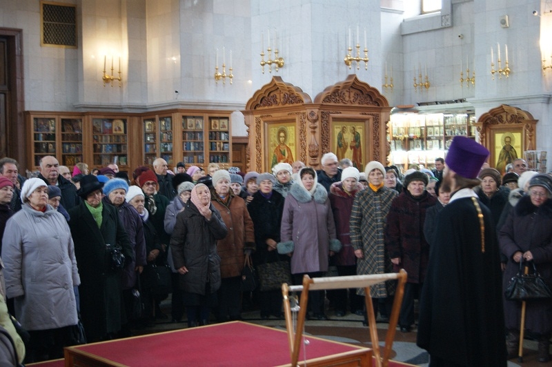Панихида памяти жертв политических репрессий прошла в одном из храмов Хабаровска/ фото: AmurMedia.ru
