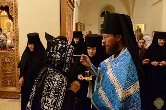Всенощное бдение в соборе Всех святых, в земле Российской просиявших