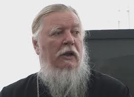 Прот. Димитрий Смирнов считает, что в Минобороны не хотят утверждать кандидатуры капелланов