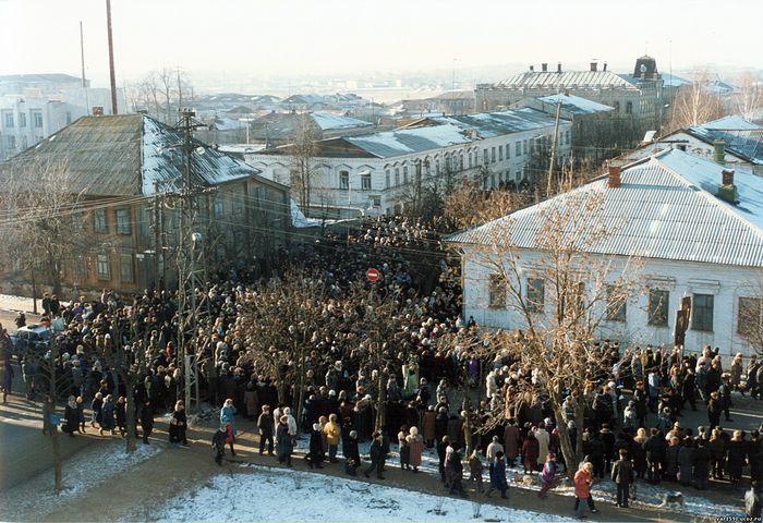 Крестный ход в день канонизации прп. Матфея. Фото: yar1591.ucoz.ru