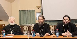 Left to right: Protopriest Vladimir Vorobiev, Protopriest Peter Perekrestov,Priest Georgy Orekhanov. 