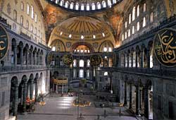 Святая София в Стамбуле, превращенная в музей
