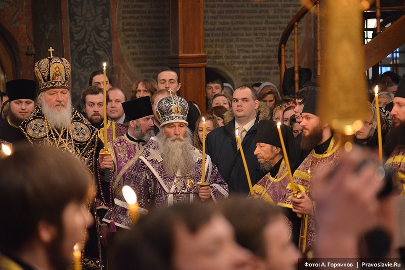 Патриаршая служба в Сретенском монастыре накануне недели Торжества Православия.  Фото: А. Горяинов / Православие.Ru