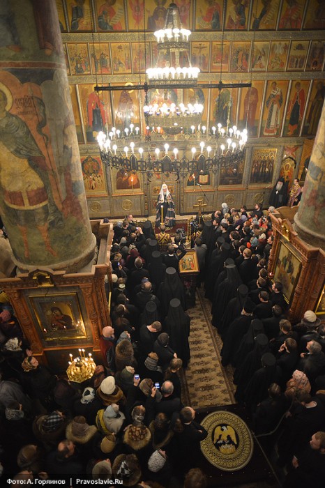 Патриаршая служба в Сретенском монастыре накануне недели Торжества Православия.  Фото: А. Горяинов / Православие.Ru