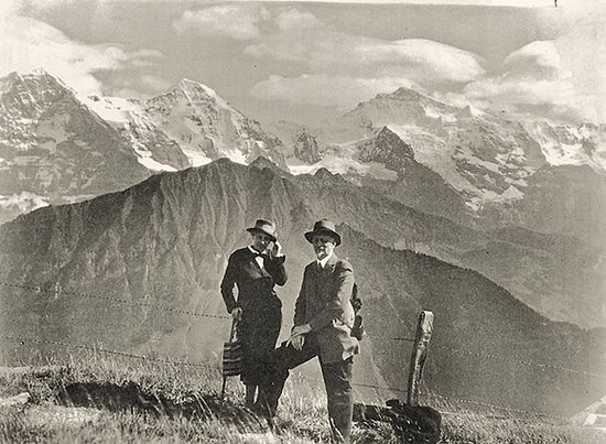 Иван и Наталья Ильины в горах. 1941 г.