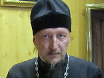 Священник Сергей Махонин