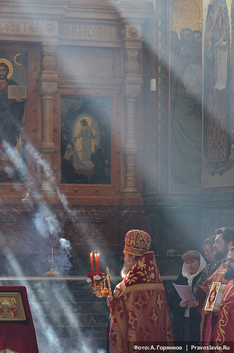 Пасхальное богослужение в Спасе на Крови.  Фото: А.Горяинов / Православие.Ru