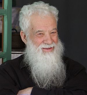 Священник Георгий Калчу