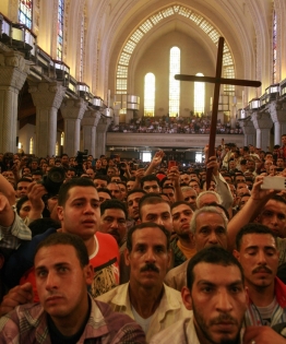 Mourners at St. Mark’s Coptic Orthodox Cathedral for funeral of four slain Christians. Photo: Morning Star News