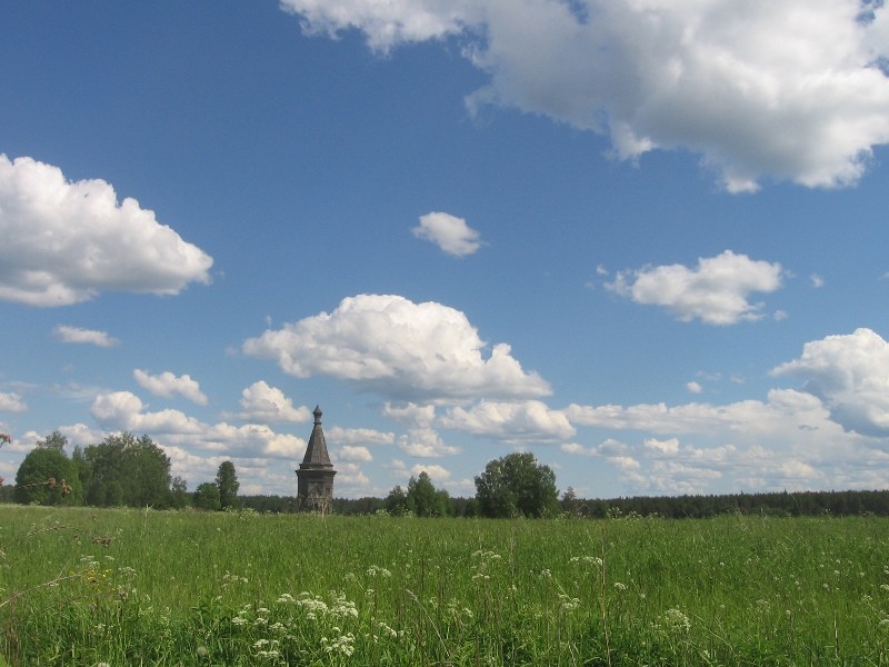 Красная Ляга. Сретенско-Михайловский храм, 1655 г.