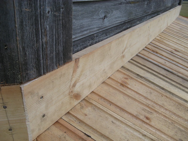 Красная Ляга. Сретенско-Михайловский храм, 1655 г.