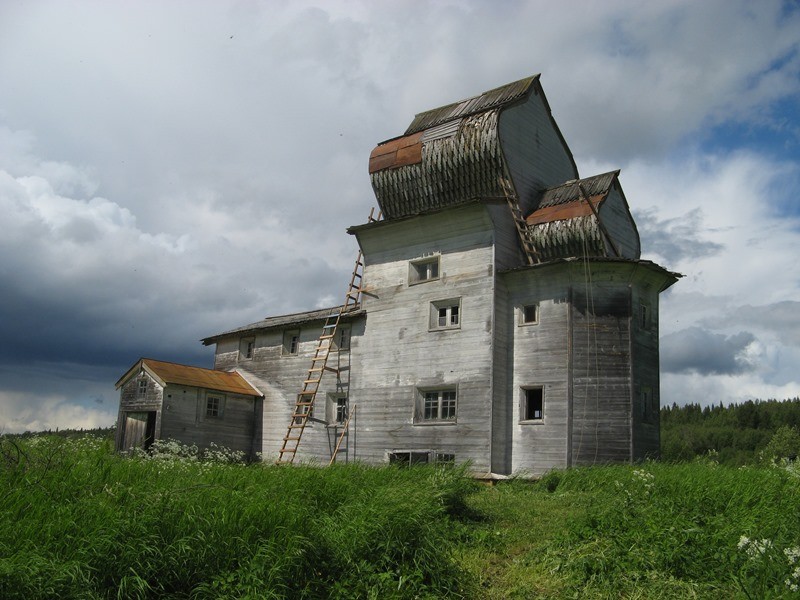 Пустынька. Храм Благовещения Божьей Матери, 1719 г.