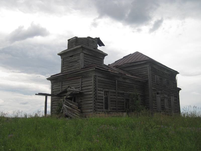 Тиглява. Храм великомученика Георгия Победоносца