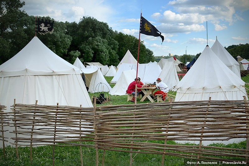 Лагерь в Коломенском. Фото: Антон Поспелов / Православие.Ru