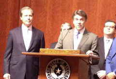 Gov. Perry delivering a speech before signing HB2 today.