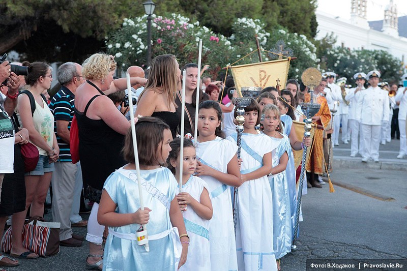 Как на острове Парос отмечают Успение. Фото: В. Ходаков / Православие.Ru