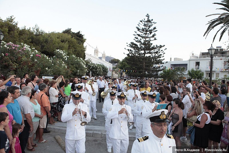 Как на острове Парос отмечают Успение.  Фото: В. Ходаков / Православие.Ru
