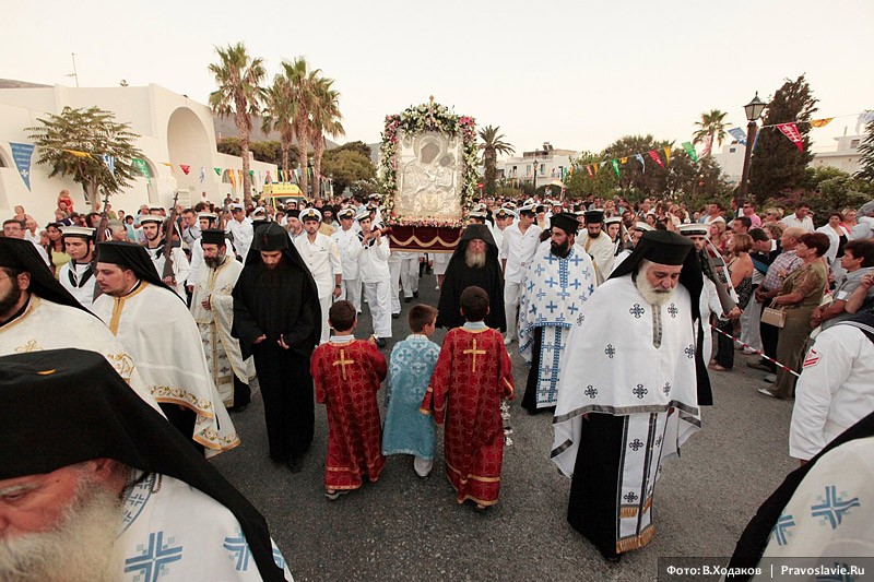 Как на острове Парос отмечают Успение. Фото: В. Ходаков / Православие.Ru