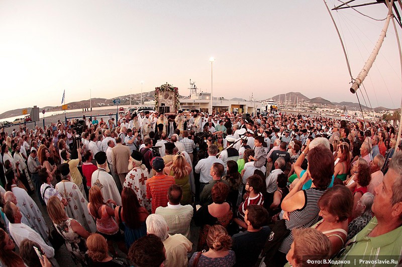 Как на острове Парос отмечают Успение. Фото: В. Ходаков / Православие.Ru