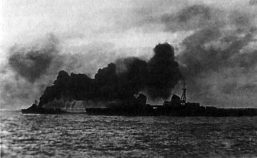 Прикрытие крейсера «Киров» дымовой завесой. Август 1941 года