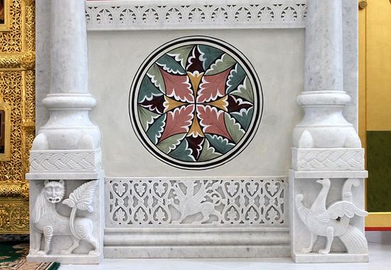 Фрагмент росписи и мраморной резьбы. Храм св. вмч. Екатерины в Риме