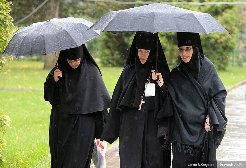 Игуменья Маргарита (Феоктистова), настоятельница Богородице-Смоленского Новодевичьего монастыря. Фото: В. Ходаков / Православие.Ru