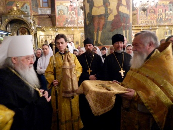 12 января 2013 года в Успенском соборе Московского Кремля Божественная литургия древнерусским чином