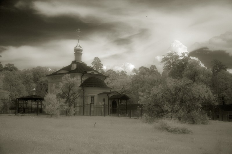 Храм в честь Всех Святых, мужской монастырь Оптина, пустынь, г. Козельск. Фото: Александр Игонин