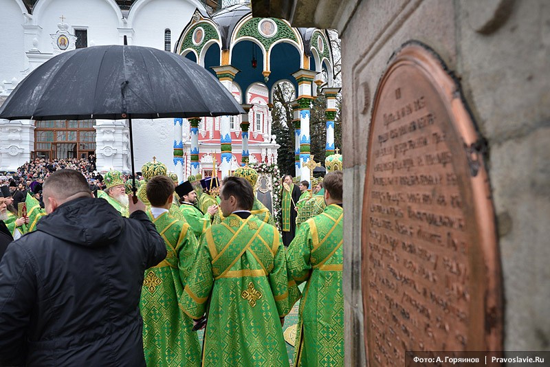 Анатолий Горяинов. Птенцы и паломники гнезда Сергиева.  Фото: Анатолий Горяинов / Православие.Ru