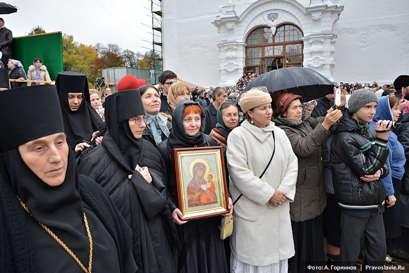 Анатолий Горяинов. Птенцы и паломники гнезда Сергиева.  Фото: Анатолий Горяинов / Православие.Ru