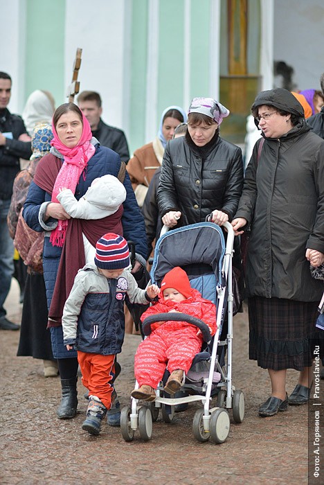 Анатолий Горяинов. Птенцы и паломники гнезда Сергиева.  Фото: Анатолий Горяинов / Православие.Ru