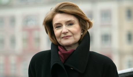 Наталья Нарочницкая.