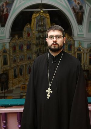 Священник Антоний Скрынников