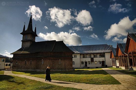 Церковь монастыря Оаша