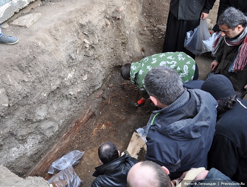 Обретение мощей. Фото: Фридон Гегешидзе / Православие.Ru