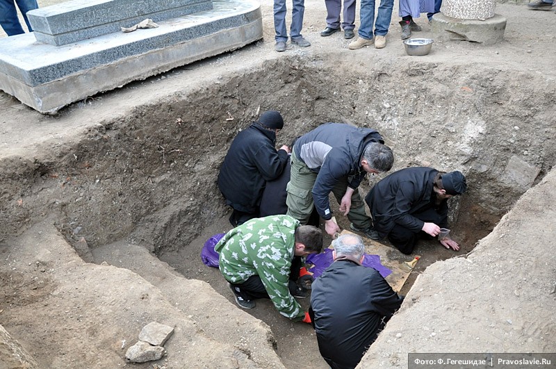 Обретение мощей бетанийских святых Иоанна и Георгия.  Фото: Фридон Гегешидзе / Православие.Ru