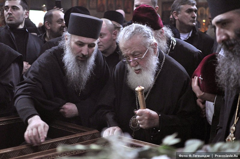 Блаженнейший Католикос-Патриарх всея Грузии Илия II и митрополит Горийский и Атенский Андрей. Фото: Фридон Гегешидзе / Православие.Ru