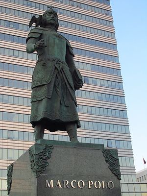 Памятник Марко Поло в Улан-Баторе
