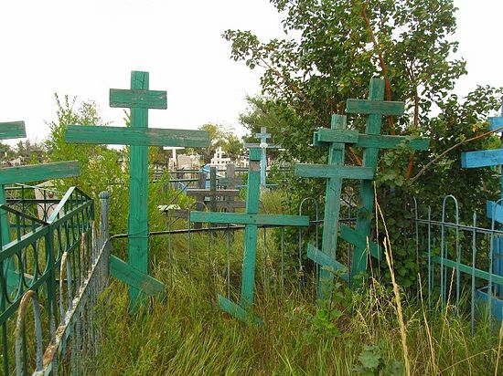 Караганда, монашеские могилы на старом кладбище пос. Михайловка