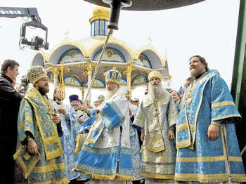 Визит Святейшего Патриарха Кирилла в Свято-Успенскую Почаевскую Лавру. 5 августа 2009 года