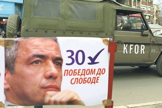 Предизборни плакат Оливера Ивановића (Фото Танјуг)