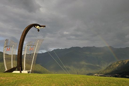 Фото: Скулптура пре обрушавања