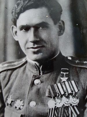 Герой Советского Союза Николай Ефимович Оловянников