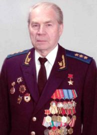 Герой Советского Союза Борис Васильевич Кравцов