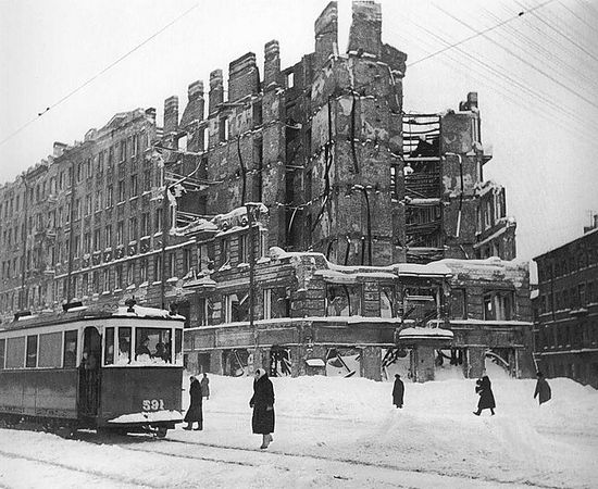Блокада. Руины Ленинграда.