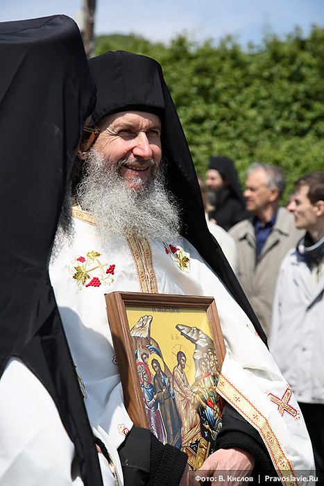 Крестный ход с иконой «Достойно есть» на Афоне.  Фото: Виталий Кислов / Православие.Ru