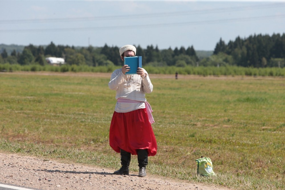 Крестный ход в честь 700-летия преп. Сергия. Фото: В. Ходаков / Православие.Ru
